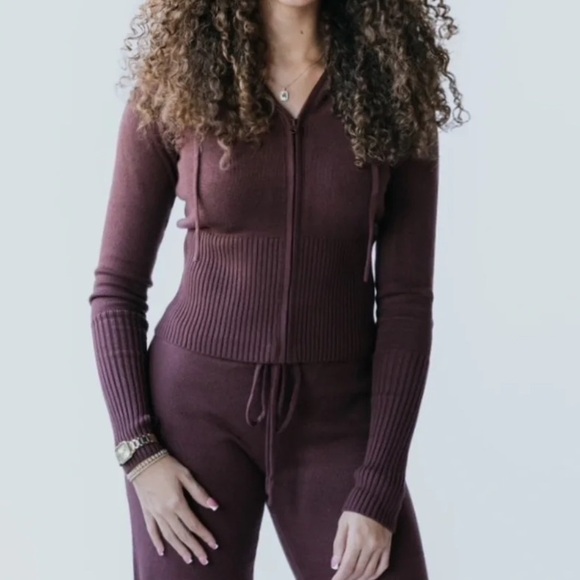 sky dolls Tops - Sky Dolls Ribbed Zip-Up Hoodie